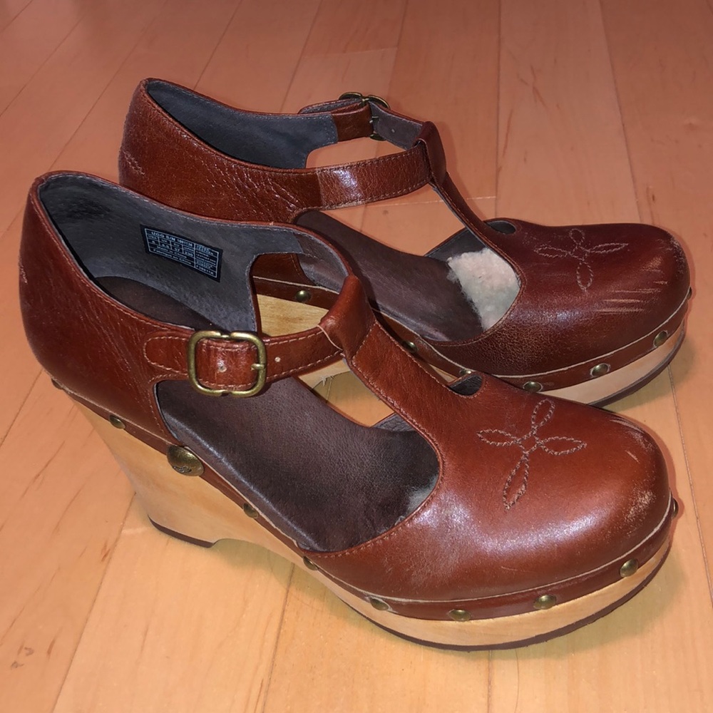 Ugg wedges